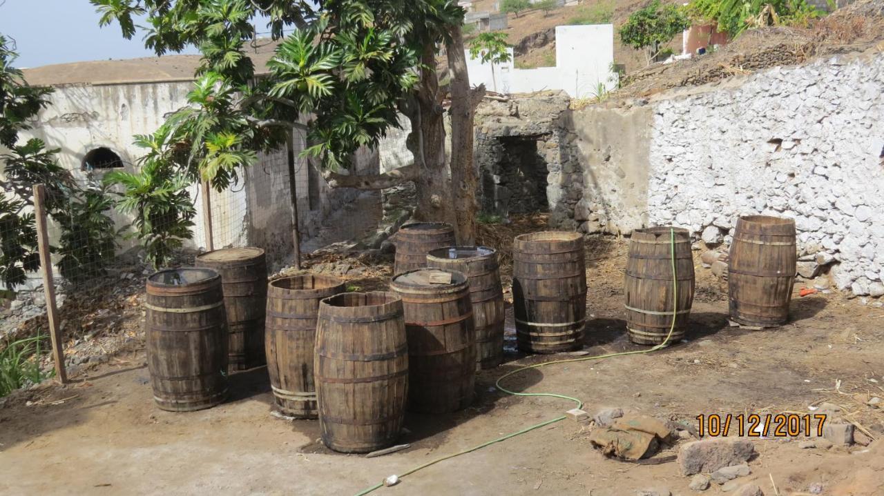 Casa Branca Apartment Porto Novo  Ngoại thất bức ảnh